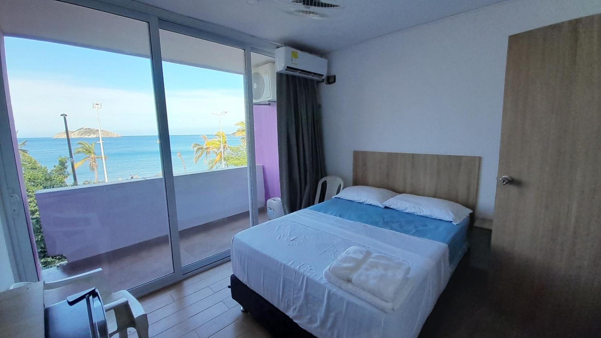 Panamerican Hostel Santa Marta  Buitenkant foto