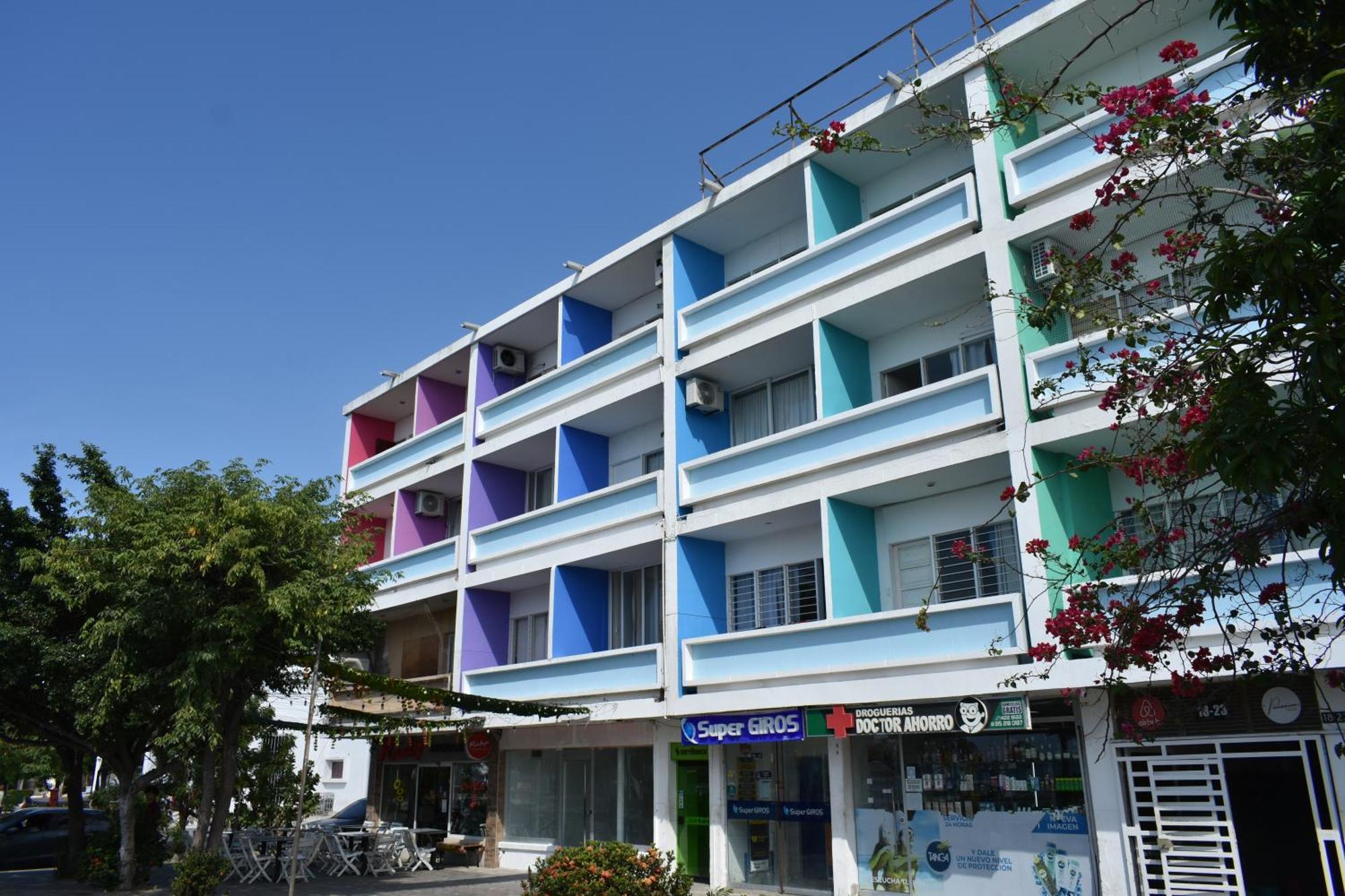 Panamerican Hostel Santa Marta  Buitenkant foto